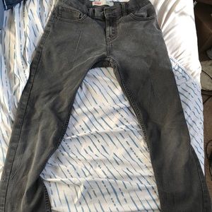 Black Levi’s jeans